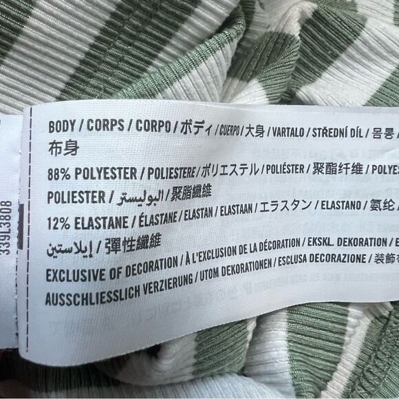 Hollister Ribbed Seamless Fabric Scoop Baby Tee Size Small Green White Stripes - Picture 8 of 8